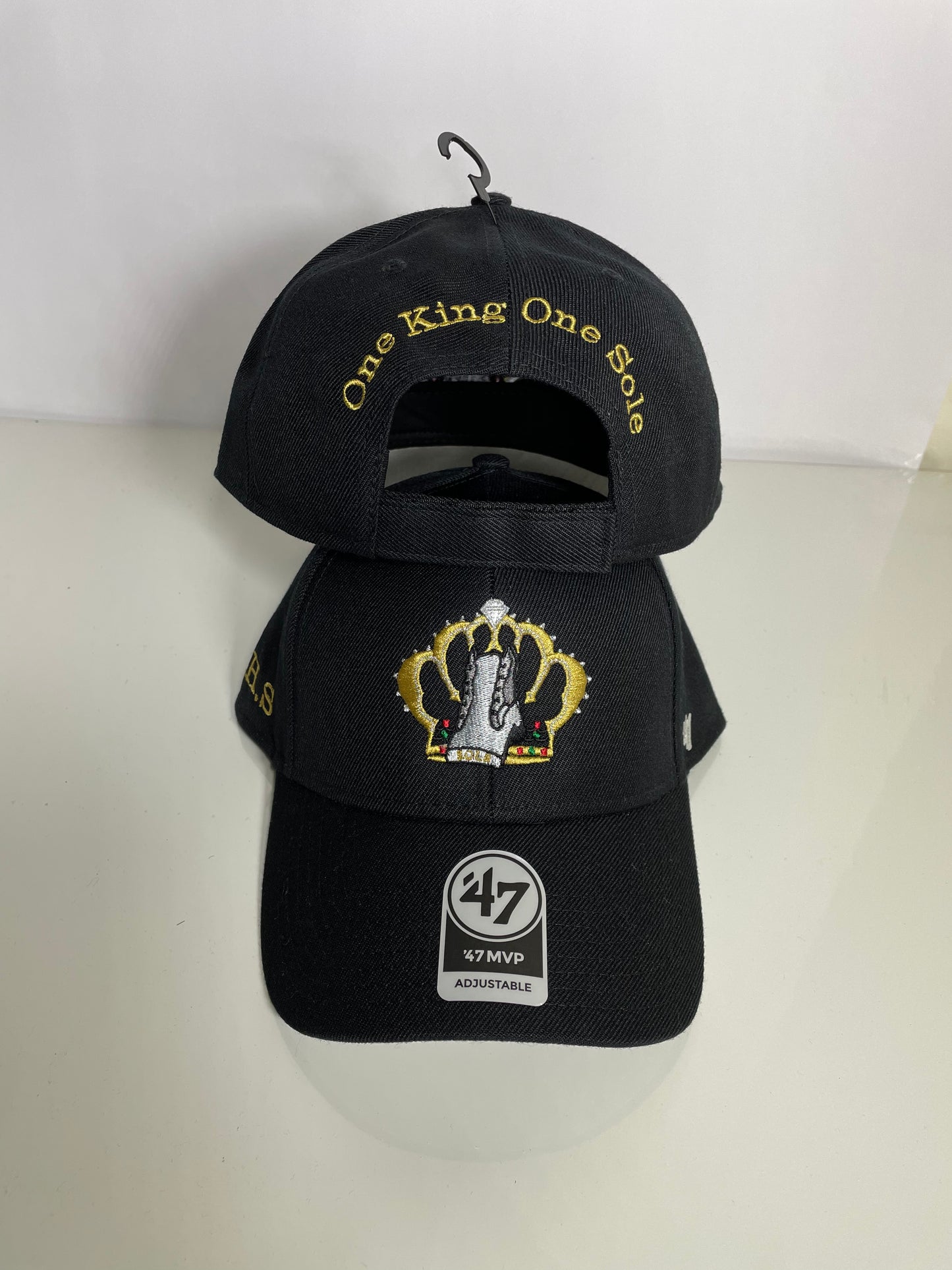 S.H.S Crown & Shoe Logo (Embroidery) ('47) baseball Caps